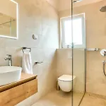 Ena Mar Vikendica Zadar