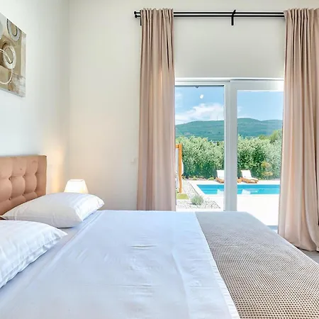 Ena Mar Feriehus Zadar