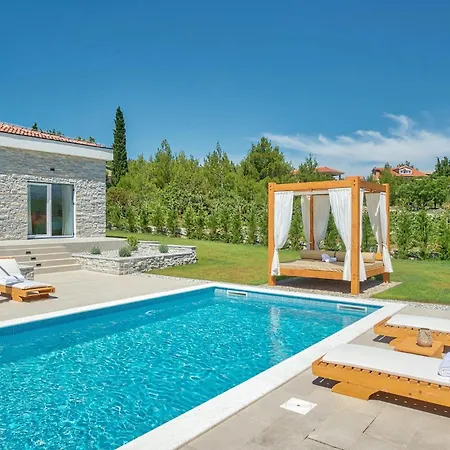 Ena Mar Holiday home