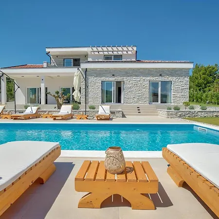 Holiday home Ena Mar Zadar