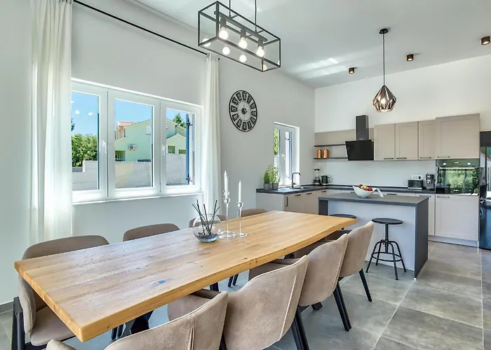 Vakantiehuis Ena Mar Zadar